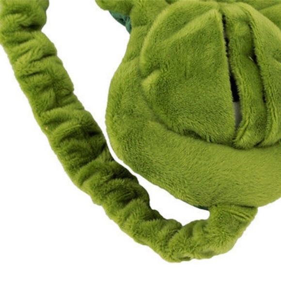 3D Sad Frog Sleeping Mask - Picture 6 of 7